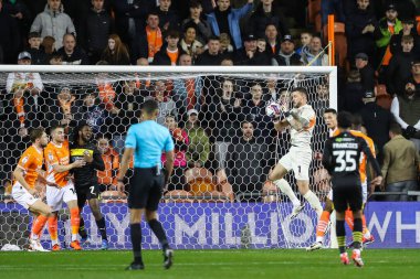 Blackpool takımından Richard O 'Donnell 28 Ekim 2024' te Bloomfield Road, Blackpool 'da Blackpool - Wigan Athletic maçında