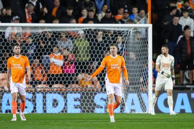 Blackpool 'dan Lee Evans, 28 Ekim 2024' te Bloomfield Road, Blackpool 'da oynanan Blackpool vs Wigan Athletic maçında 1-0 berabere kalma golünü attı.