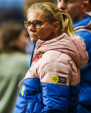 İngiltere 'den Sarina Wiegman, Coventry Building Society Arena, Coventry, Birleşik Krallık, 29 Ekim 2024' te İngiltere Bayanlar Uluslararası Dostluk Maçı öncesinde Güney Afrikalı kadınlara karşı