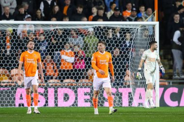 Blackpool 'dan Lee Evans, 28 Ekim 2024' te Bloomfield Road, Blackpool 'da oynanan Blackpool vs Wigan Athletic maçında 1-0 berabere kalma golünü attı.
