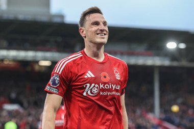 Nottingham Ormanı 'ndan Chris Wood, İngiltere' nin Nottingham şehrinde 2 Kasım 2024 'te oynanan Premier League maçı Nottingham Forest-West Ham United maçında 1-0' lık galibiyetini kutluyor.