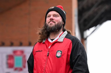 2 Kasım 2024 'te İngiltere' nin Liverpool kentinde oynanan Liverpool-Brighton ve Hove Albion karşılaşması öncesinde taraftarlar geldi.