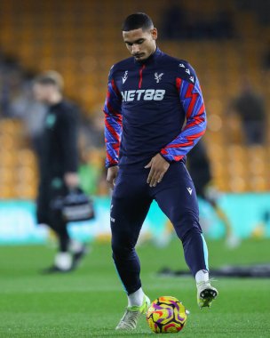 Kristal Saray 'dan Maxence Lacroix Premier League karşılaşması öncesi ısınma sırasında Wolverhampton Wanderers, Molineux, Wolverhampton, İngiltere' deki Crystal Palace 'a karşı 2 Kasım 2024