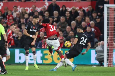 Nottingham Ormanı 'ndan Ola Aina Premier Lig maçında Nottingham Forest, West Ham United' a karşı City Ground, Nottingham, İngiltere 'de 2 Kasım 2024' te 3-0 berabere kaldı.