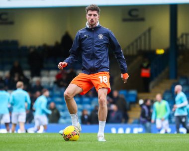 Blackpool 'dan Jake Beesley, 2 Kasım 2024' te İngiltere 'nin Gillingham Priestfield Stadyumu' nda oynanan 1.