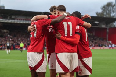 Nottingham Ormanı 'ndan Chris Wood, İngiltere' nin Nottingham şehrinde 2 Kasım 2024 'te oynanan Premier League maçı Nottingham Forest-West Ham United maçında 1-0' lık galibiyetini kutluyor.