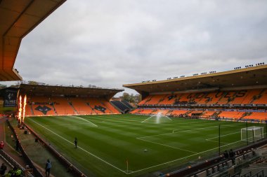 Wolverhampton Wanderers 'ın evi olan Molineux' nun genel kanalı, Wolverhampton Wanderers 'ın 2 Kasım 2024 tarihinde Molineux, Wolverhampton' daki Crystal Palace 'a karşı oynadığı Premier League maçının önünde.