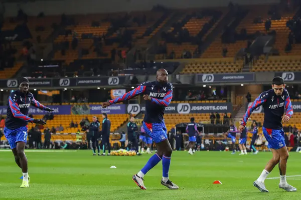 Kristal Saray 'dan Jean-Philippe Mateta Premier Lig karşılaşması öncesi ısınma sırasında Wolverhampton Wanderers, Molineux, Wolverhampton, İngiltere' deki Crystal Palace 'a karşı 2 Kasım 2024