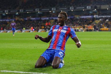 Kristal Saray 'dan Trevoh Chalobah, Premier League maçında Wolverhampton Wanderers, Molineux, Wolverhampton, Birleşik Krallık' ta 2 Kasım 2024 'te Kristal Saray' a karşı 0-1 kazanma hedefini kutluyor.