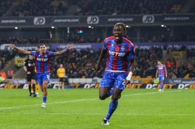 Kristal Saray 'dan Trevoh Chalobah, Premier League maçında Wolverhampton Wanderers, Molineux, Wolverhampton, Birleşik Krallık' ta 2 Kasım 2024 'te Kristal Saray' a karşı 0-1 kazanma hedefini kutluyor.