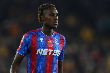 Kristal Saray 'dan Trevoh Chalobah Premier Lig maçı sırasında Wolverhampton Wanderers, Molineux, Wolverhampton' daki Crystal Palace 'a karşı, 2 Kasım 2024