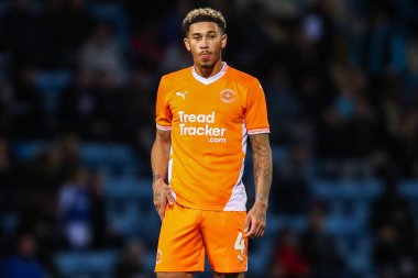 Blackpool 'dan Jordan Lawrence-Gabriel, 2 Kasım 2024' te İngiltere 'nin Gillingham Priestfield Stadyumu' nda oynanan 1.