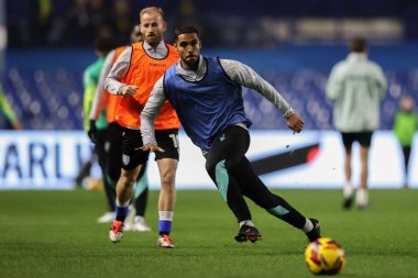 Sheffield 'li Max Lowe, maç öncesi ısınma maçında Sheffield Çarşamba günü Norwich City' ye karşı, Hillsborough, Sheffield, Birleşik Krallık 'ta, 5 Kasım 2024' te oynanacak.