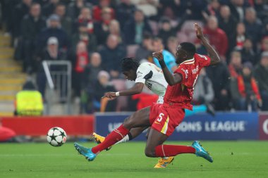 Bayer Leverkusen takımından Jeremie Frimpong 5 Kasım 2024 tarihinde Anfield, Liverpool 'da Liverpool-04 Leverkusen maçında UEFA Şampiyonlar Ligi, Lig Sahne Maçı' nda elendi.