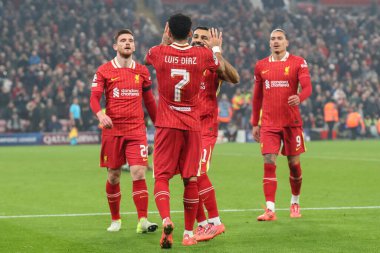 Liverpool 'dan Luis Daz, UEFA Şampiyonlar Ligi, Lig Sahne Maçı' nda Liverpool Bayer 04 Leverkusen 'e karşı Anfield, Liverpool, Birleşik Krallık' ta 5 Kasım 2024 'te 4-0' lık hat-trick golünü kutluyor.