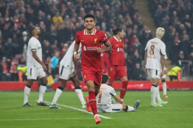 Liverpool 'dan Luis Daz, UEFA Şampiyonlar Ligi, Lig Stage maçı Liverpool Bayer 04 Leverkusen maçında 5 Kasım 2024' te Anfield, Liverpool, İngiltere 'de 3-0' lık galibiyet golünü kutluyor.