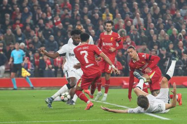 Liverpool 'dan Luis Daz UEFA Şampiyonlar Ligi, Lig Stage maçı Liverpool-Bayer 04 Leverkusen maçında Anfield, Liverpool, Birleşik Krallık' ta 5 Kasım 2024 'te 3-0 berabere kaldı.