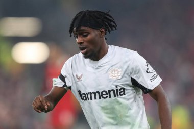 Bayer Leverkusen 'den Jeremie Frimpong UEFA Şampiyonlar Ligi, Lig Sahnesi maçı sırasında Liverpool Bayer 04 Leverkusen' e karşı Anfield, Liverpool, İngiltere, 5 Kasım 2024