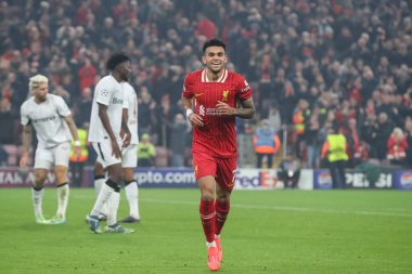 Liverpool 'dan Luis Daz, UEFA Şampiyonlar Ligi, Lig Sahne Maçı' nda Liverpool Bayer 04 Leverkusen 'e karşı Anfield, Liverpool, Birleşik Krallık' ta 5 Kasım 2024 'te 4-0' lık hat-trick golünü kutluyor.