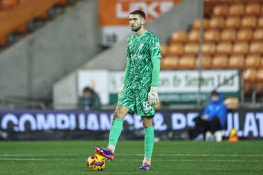 Liverpool 'dan Harvey Davies Bristol Street Motors Kupası maçında topla birlikte Liverpool U21' e karşı Bloomfield Road, Blackpool, 6 Kasım 2024