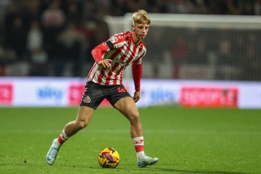 Sunderland 'dan Tom Watson, 6 Kasım 2024' te İngiltere 'nin Deepdale kentinde oynanan Preston North End-Sunderland maçında maç yapıyor.