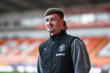 Blackpool 'dan Zac Ashworth, 6 Kasım 2024' te İngiltere, Blackpool 'daki Bloomfield Road' da Liverpool U21 'e karşı oynanan Bristol Street Motors Kupası öncesinde geldi.