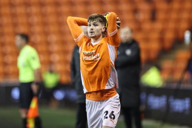 Blackpool 'dan Zac Ashworth Bristol Street Motors Kupası' nda Liverpool U21 'e karşı Bloomfield Road, Blackpool' da 6 Kasım 2024 'te bir maça katıldı.