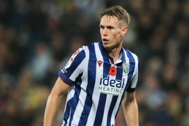 Batı Bromwich Albion takımından Torbjrn Heggem, West Bromwich Albion 'a karşı 7 Kasım 2024' te The Hawthorns, West Bromwich, İngiltere 'de oynanan maçta