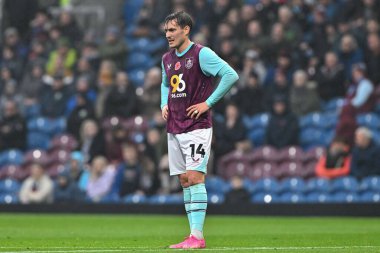 Burnley 'den Connor Roberts Gökyüzü İddia Şampiyonası maçında Burnley, Swansea City' ye karşı Turf Moor, Burnley, İngiltere, 10 Kasım 2024