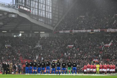 Her iki takım da, Manchester United ile Leicester City maçı öncesinde 10 Kasım 2024 'te Old Trafford, Manchester, İngiltere' de oynanacak Premier Lig karşılaşması öncesinde bir dakikalık saygı duruşmasında yer alacak.