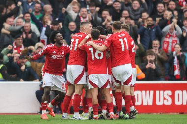 Nottingham Ormanı 'ndan Murillo Santiago, İngiltere' nin Nottingham şehrinde oynanan Premier League maçı Nottingham Forest - Newcastle United maçında 1-0 'lık galibiyetini kutluyor.