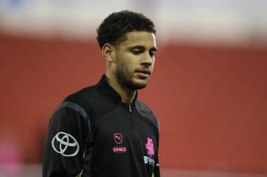 Barnsley 'den Kyran Lofthouse maç öncesi ısınma oturumunda Sky Bet 1 maçında Barnsley-Rotherham United maçı sırasında Oakwell, Barnsley, İngiltere, 8 Kasım 2024