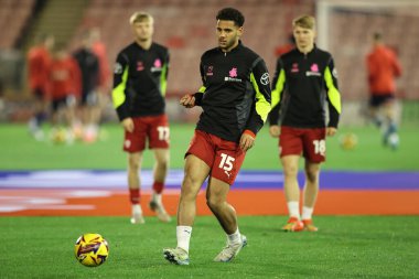 Barnsley 'den Kyran Lofthouse maç öncesi ısınma oturumunda Sky Bet 1 maçında Barnsley-Rotherham United maçı sırasında Oakwell, Barnsley, İngiltere, 8 Kasım 2024