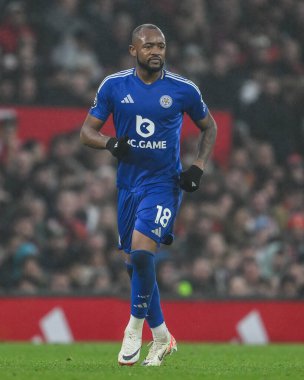 Leicester City 'den Jordan Ayew Premier League maçında Manchester United ile Leicester City arasında 10 Kasım 2024' te Old Trafford, Manchester, İngiltere 'de oynanan maçta
