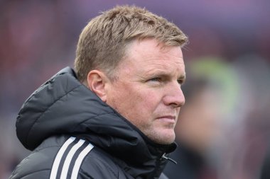 İngiltere 'nin Nottingham City Ground, Nottingham şehrinde oynanan Premier League maçında Eddie Howe teknik direktörü Nottingham Forest Newcastle United' a karşı.