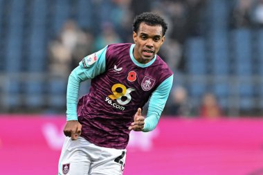 Burnley 'li Lucas Pires Gökyüzü İddia Şampiyonası' nda Burnley, Swansea City 'ye karşı Turf Moor, Burnley, İngiltere, 10 Kasım 2024