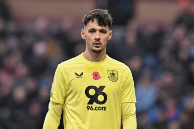 Burnley takımından James Trafford 10 Kasım 2024 'te Burnley ile Swansea City Turf Moor, Burnley' de karşılaşacak.