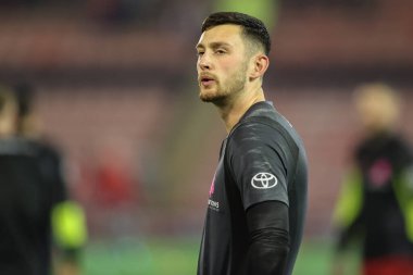 Barnsley 'den Jackson Smith 8 Kasım 2024' te İngiltere 'nin Oakwell kentinde oynanan Sky Bet 1 maçında Barnsley-Rotherham United maçında ısınma turunda...