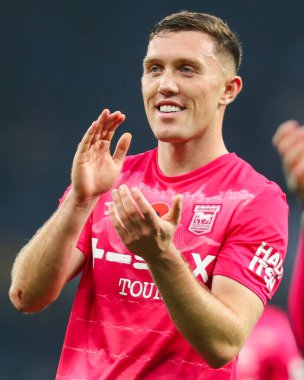 Ipswich Town 'dan Dara OShea, Premier League karşılaşması Tottenham Hotspur' un Ipswich Town 'a karşı 10 Kasım 2024' te Londra 'daki Tottenham Hotspur Stadyumu' nda kazandığı Premier Lig maçının ardından takımların bu sezonu kazandığı zaferi kutluyor.