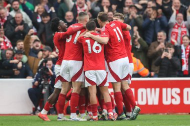 Nottingham Ormanı 'ndan Murillo Santiago, İngiltere' nin Nottingham şehrinde oynanan Premier League maçı Nottingham Forest - Newcastle United maçında 1-0 'lık galibiyetini kutluyor.