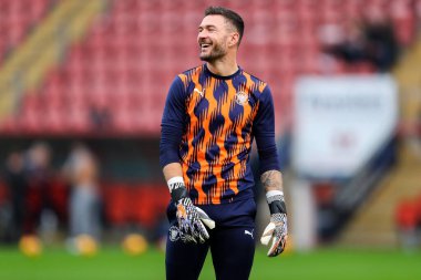Blackpool 'dan Richard O' Donnell, 9 Kasım 2024 'te Gaughan Group Stadyumu' nda oynanan 1. Gökyüzü İddia Ligi karşılaşması öncesinde ısınıyor.