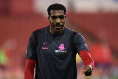 Barnsley 'den Donovan Pines maç öncesi ısınma oturumunda Sky Bet 1 maçında Barnsley-Rotherham United maçında Oakwell, Barnsley, İngiltere, 8 Kasım 2024