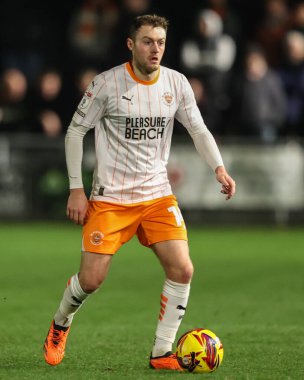 Blackpool 'dan Elliot Embleton Bristol Street Motors Kupası' nda Harrogate Town, Blackpool 'a karşı Wetherby Road, Harrogate, Birleşik Krallık, 12 Kasım 2024