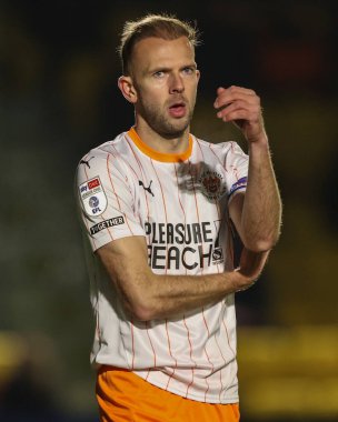 Blackpool 'dan Jordan Rhodes Bristol Street Motors Kupası' nda Harrogate Town, Blackpool 'a karşı Wetherby Road, Harrogate, Birleşik Krallık, 12 Kasım 2024