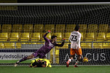 Harrogate Town 'dan Warren Burrell Bristol Street Motors Kupası' nda 2-0 berabere kaldı. Harrogate Town, Blackpool 'a karşı Wetherby Road, Harrogate, İngiltere, 12 Kasım 2024