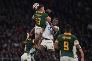 Güney Afrika 'dan Jesse Kriel ve İngiltere' den Maro Itoje, 16 Kasım 2024 'te Allianz Stadyumu' nda oynanan Güz Milletler Serisi maçında İngiltere ile Güney Afrika karşılaşmaya hak kazandılar.