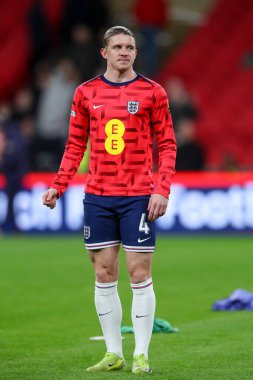 İngiltere 'den Conor Gallagher, UEFA Uluslar Ligi, B-Grubu maçında maç öncesi ısınma oturumunda İngiltere ile İrlanda Cumhuriyeti Wembley Stadyumu, Londra, İngiltere maçı, 17 Kasım 2024