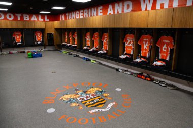 Sky Bet Ligi 1 maçında soyunma odası Blackpool, Northampton Town 'a karşı Bloomfield Road, Blackpool, İngiltere, 16 Kasım 2024
