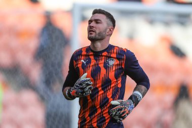 Blackpool 'dan Richard O' Donnell maç öncesi ısınma maçında Blackpool Northampton Town 'a karşı 16 Kasım 2024' te Bloomfield Road, Blackpool 'da oynanacak.