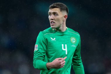 İrlanda Cumhuriyeti 'nden Dara O' Shea UEFA Milletler Ligi, B-Grubu 2. Maç sırasında İngiltere ile İrlanda Cumhuriyeti Wembley Stadyumu, Londra, Birleşik Krallık, 17 Kasım 2024